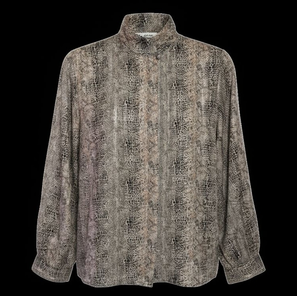 Yves St. Clair Tops - Vintage Yves St. Clair Button Up Blouse Animal Print Shoulder Pads Women's Sz 6
